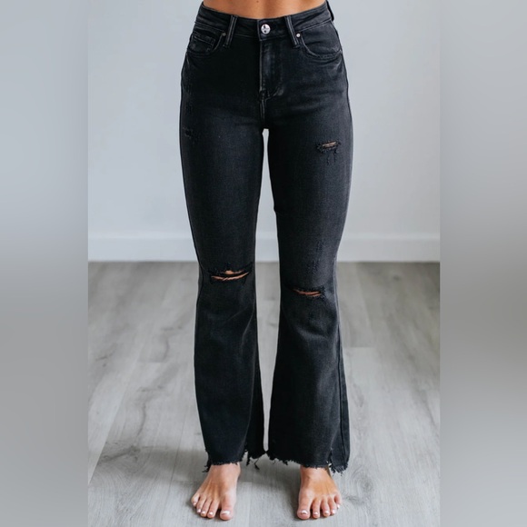 Bentley Risen Flare Jeans NWT - Picture 3 of 4